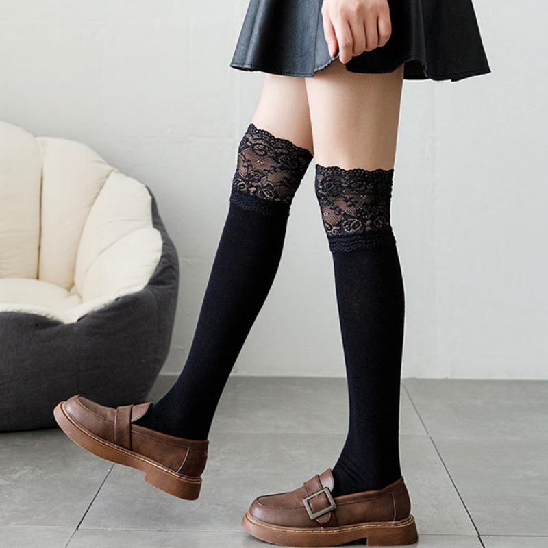 Boot Sock Slouchy - Frühling Herbst Weiße Spitzen-Rüschen-Socken in Wadenlänge